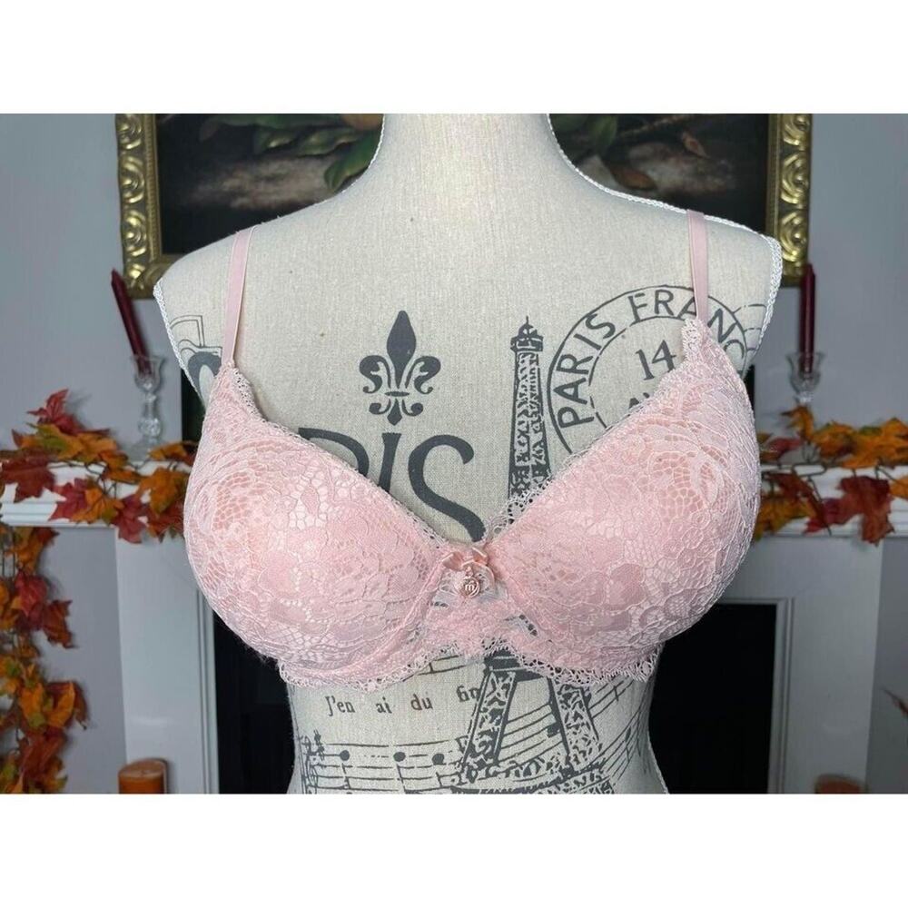 Marilyn Monroe Women’s Pink Lace Push Up Bra Size 34C
